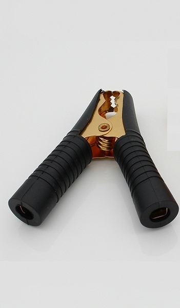 Black crocodile clip clamp for batteries EL2116 