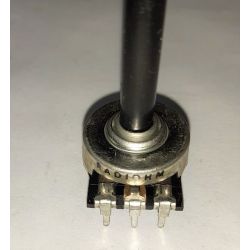 4.7 Kohm potentiometer vertical mounting from CS NOS180042 